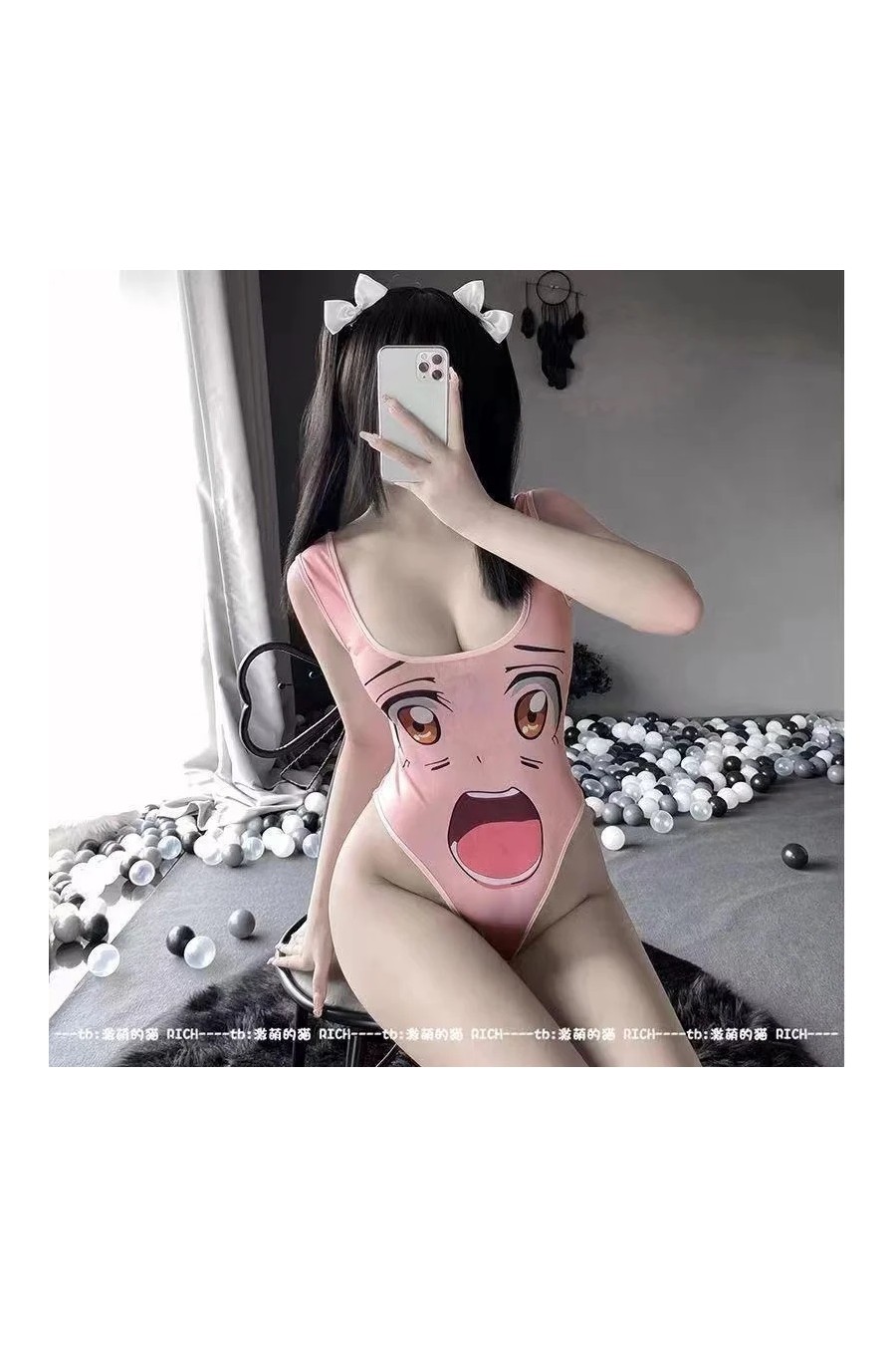 Body Cosplay Caritas